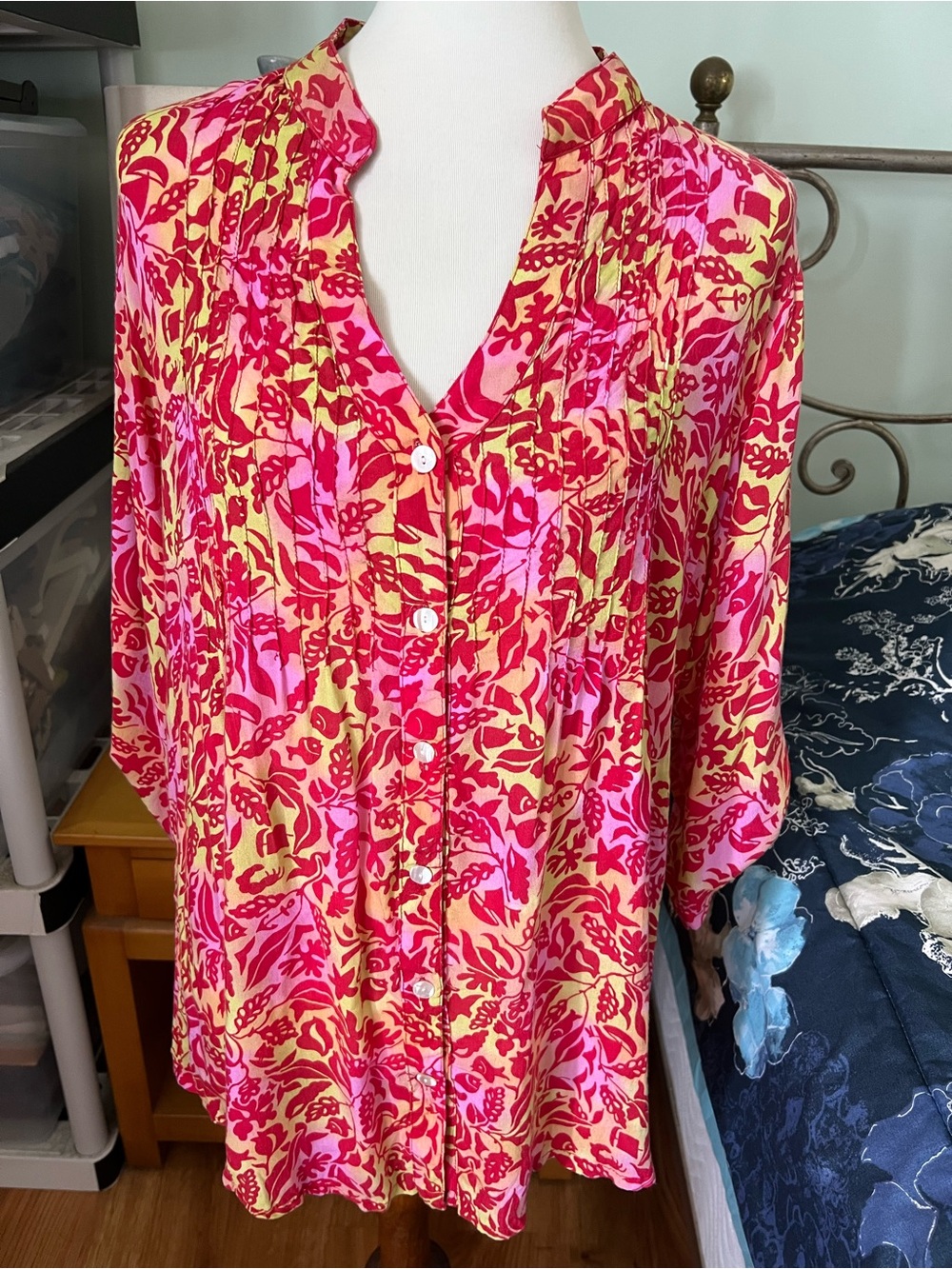Blue Ginger Women’s Medium Vibrant Pink & Yellow Floral Button-Front Blouse